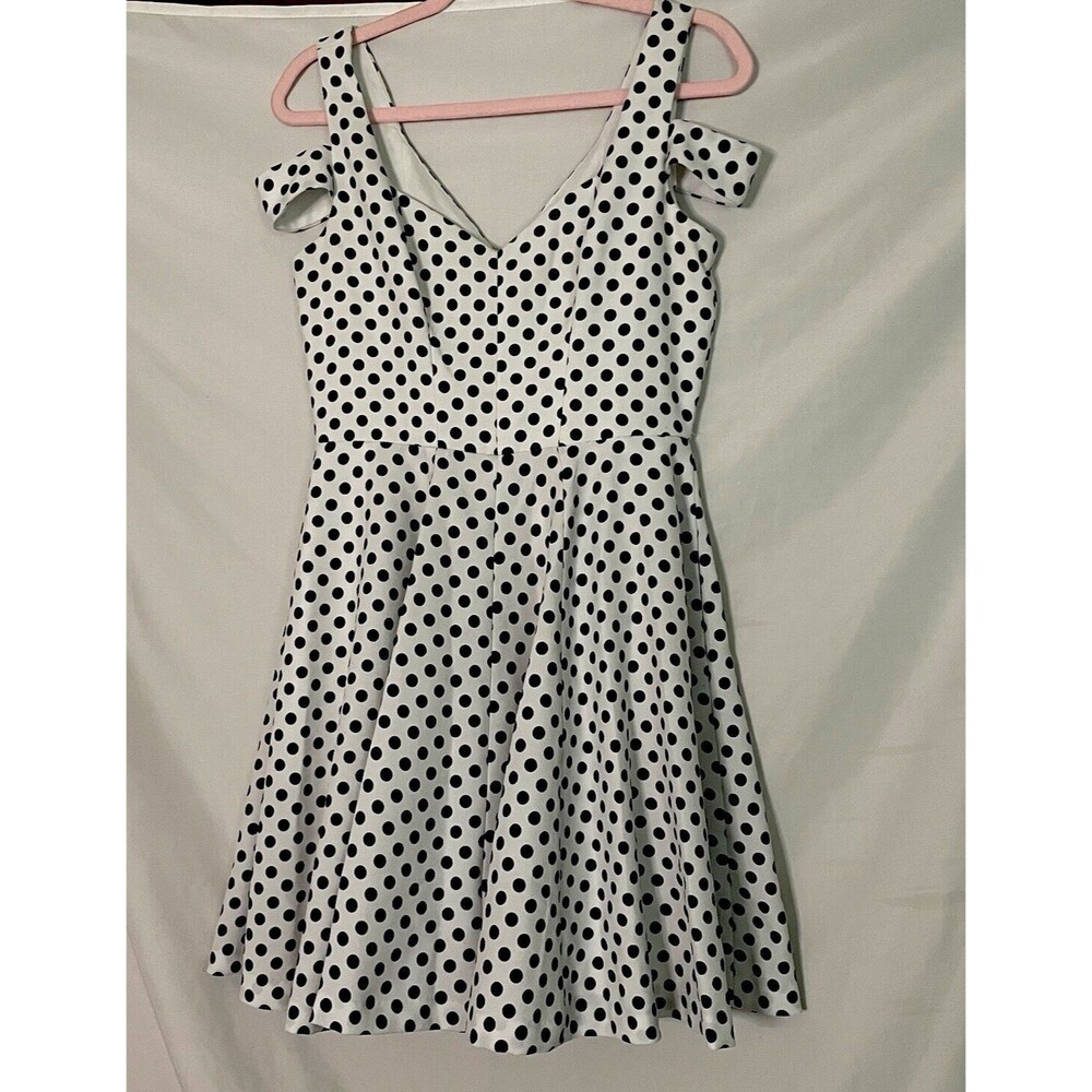 Betsey Johnson Polka Dot Dress Size 6 Cold Shoulder Retro Trad House Wife Fun